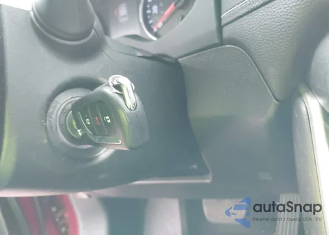 2019 Toyota Rav4 Le from USA, damaged, VIN JTMG1RFV4KD041245